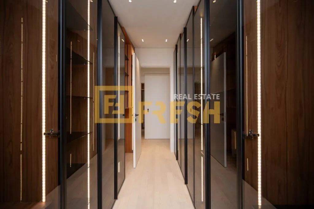 Sale, three bedroom apartment, 135m², Master Kvart, Podgorica