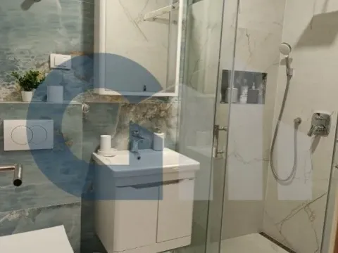 Izdavanje, jednosoban stan, 37m², Vračar, Šid - image 8