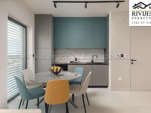 Prodaja, trosoban stan, 204m², Dobrota, Kotor - image 16