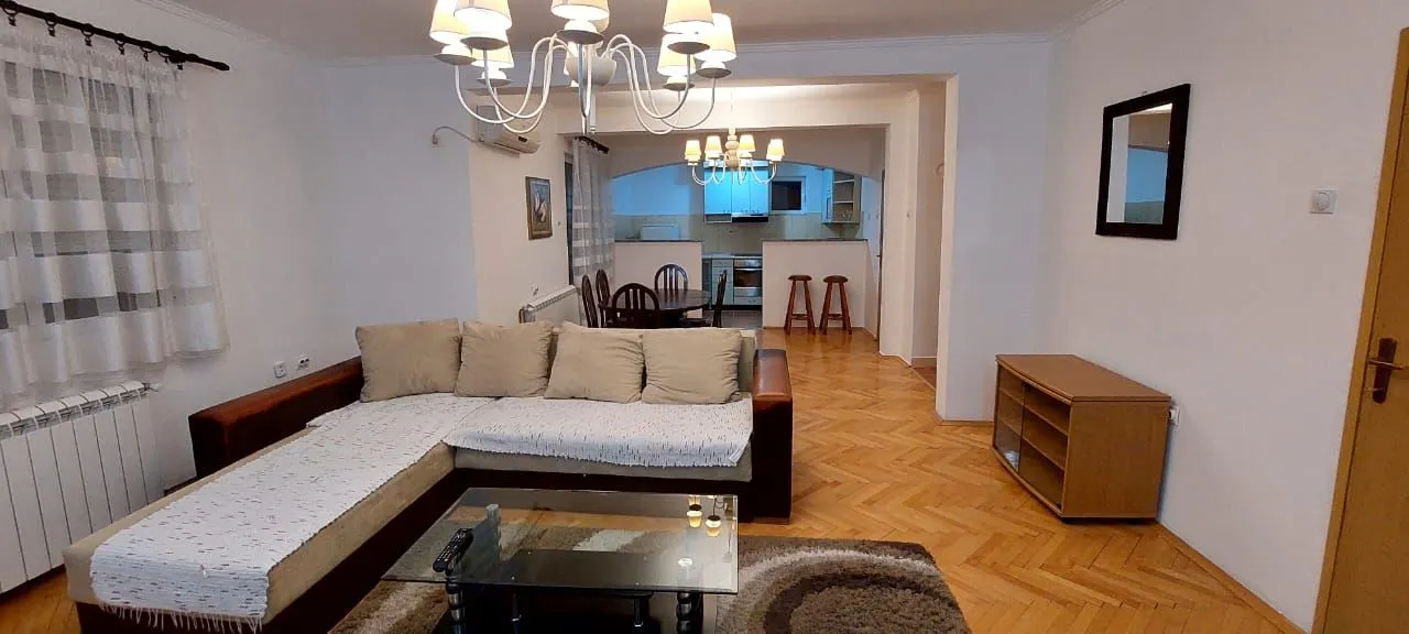 Rent, three bedroom apartment, 130m², Dahna, Podgorica