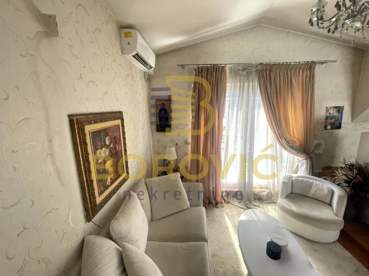 Prodaja, dvosoban stan, 77m², Đeram Pijaca, Beograd