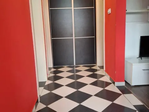 Izdavanje, dvosoban stan, 60m², Donja Gorica, Podgorica - image 10