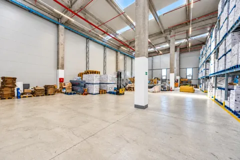 Rent, office space, 600m², Donja Gorica, Podgorica - image 17