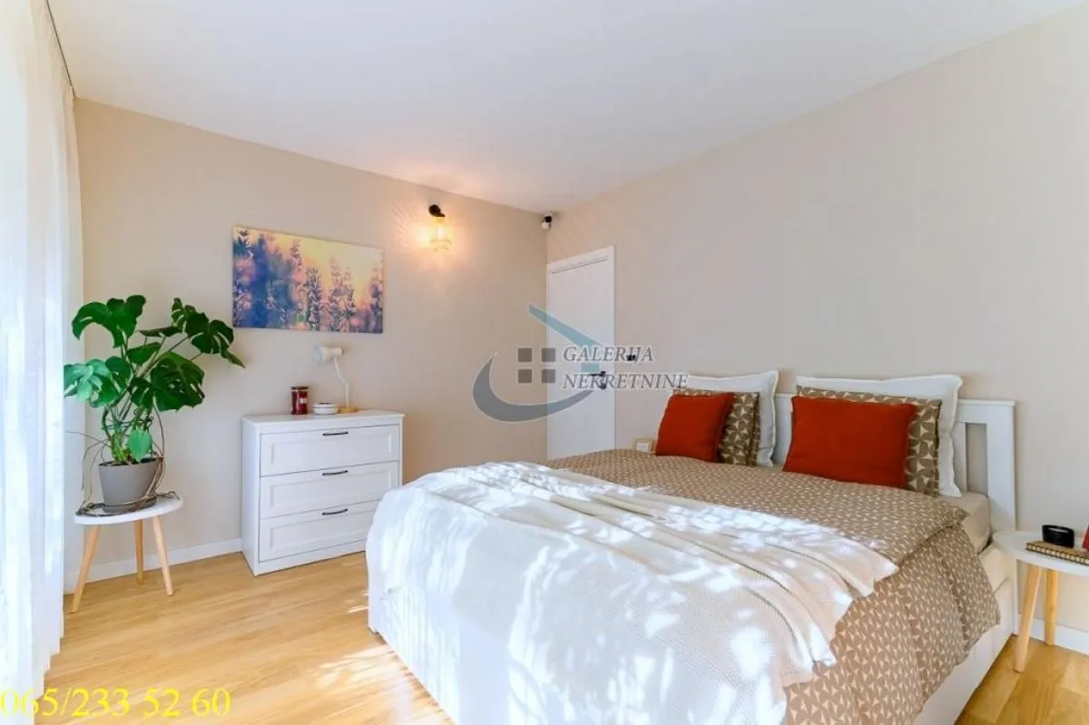 Sale, three bedroom apartment, 74m², Višnjička Banja, Palilula Sve Podlokacije