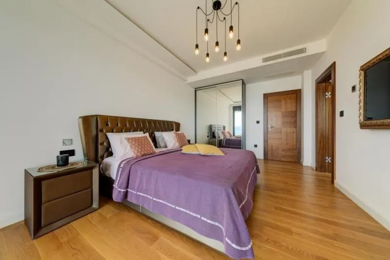 Prodaja, kuća, 452m², Marići, Tivat