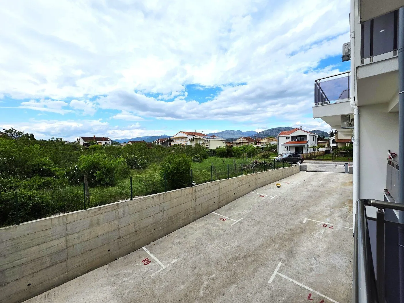 Rent, apartment, 60m², Zagorič, Podgorica