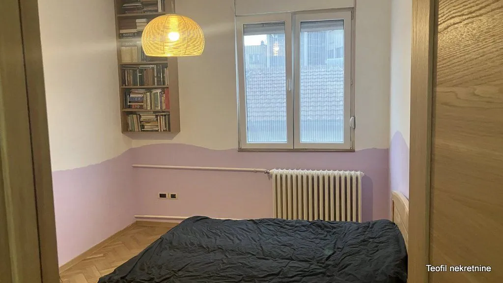Izdavanje, dvosoban stan, 43m², Stari Grad, Beograd