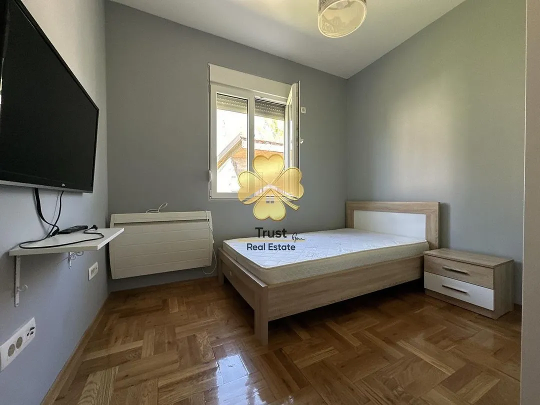 Rent, house, 120m², Tološi, Podgorica