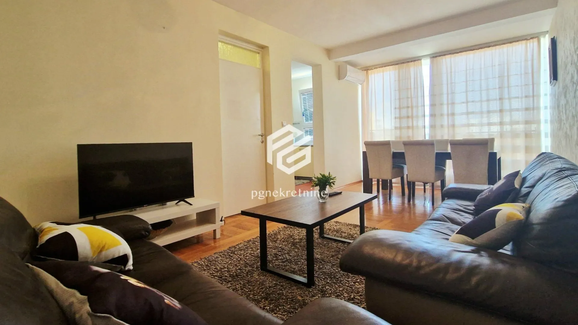 Rent, two bedroom apartment, 67m², Stara Varoš, Podgorica