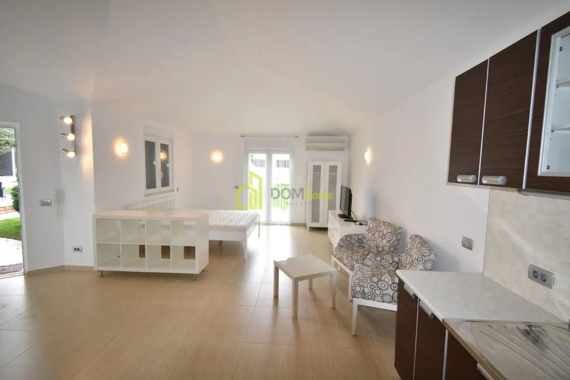 Rent, house, 212m², Donji Kokoti, Podgorica