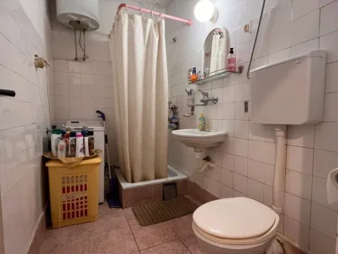 Prodaja, dvosoban stan, 75m², Preko Morače, Podgorica - image 8