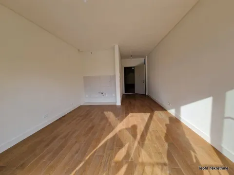 Izdavanje, garsonjera, 33m², Banovo Brdo, Beograd - image 5