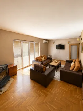 Rent, two bedroom apartment, 90m², Tološi, Podgorica - image 2