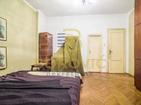 Sale, three bedroom apartment, 95m², Kalenić Pijaca, Vračar Sve Podlokacije - image 5