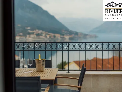 Prodaja, trosoban stan, 204m², Dobrota, Kotor - image 14