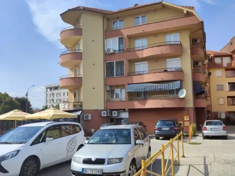 Izdavanje, jednosoban stan, 53m², Aqua park, Jagodina - image 19