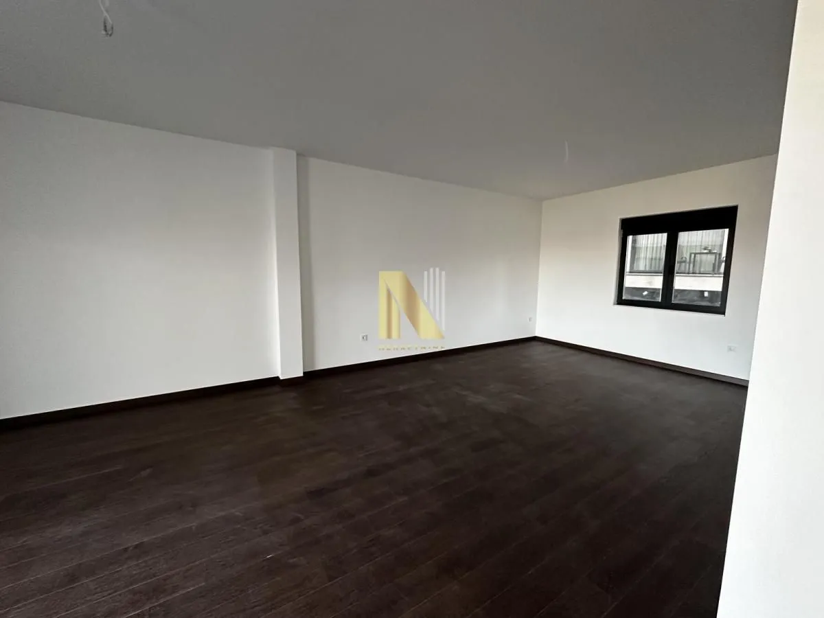 Prodaja, stan, 154m², Sremska Kamenica, Petrovaradin