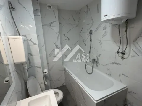 Rent, two bedroom apartment, 45m², Rotkvarija, Novi Sad Sve Podlokacije - image 8