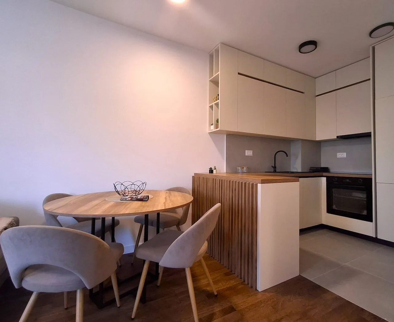 Rent, apartment, 46m², Stari Aerodrom, Podgorica