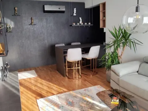 Izdavanje, trosoban stan, 65m², Medijana, Niš - image 3