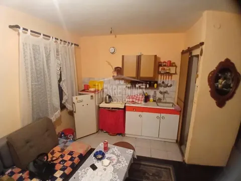 Prodaja, kuća, 48m², Makova Sedmica, Subotica - image 2