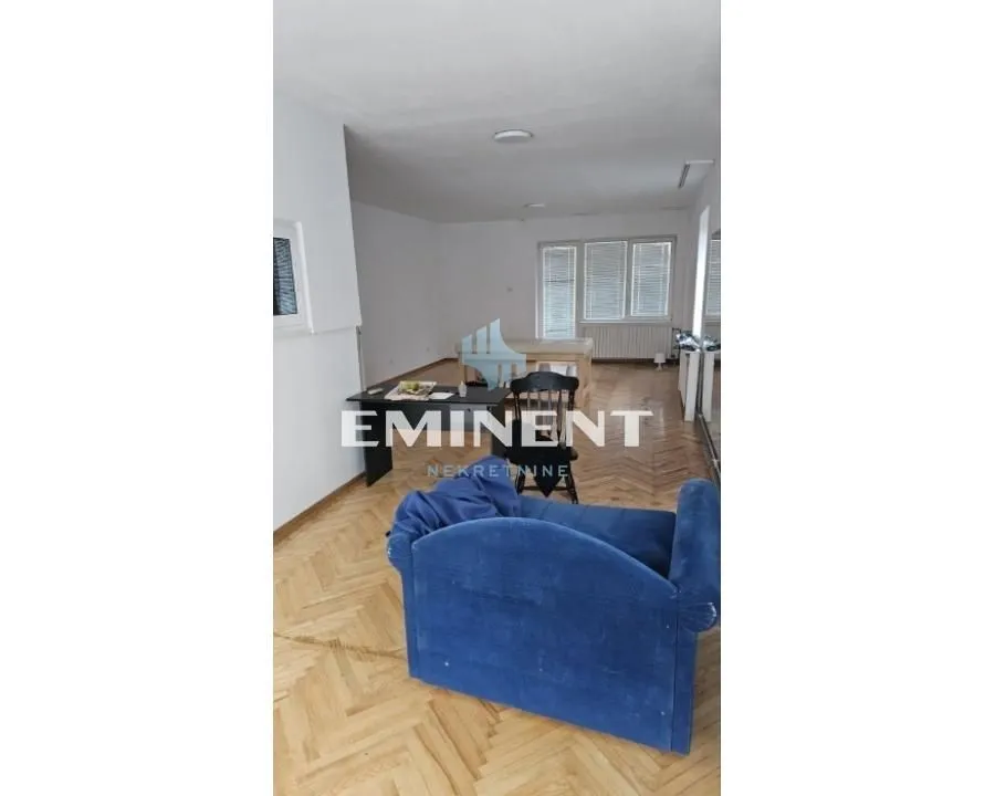 Rent, four bedroom apartment, 130m², Zemun Sve Podlokacije, Beograd