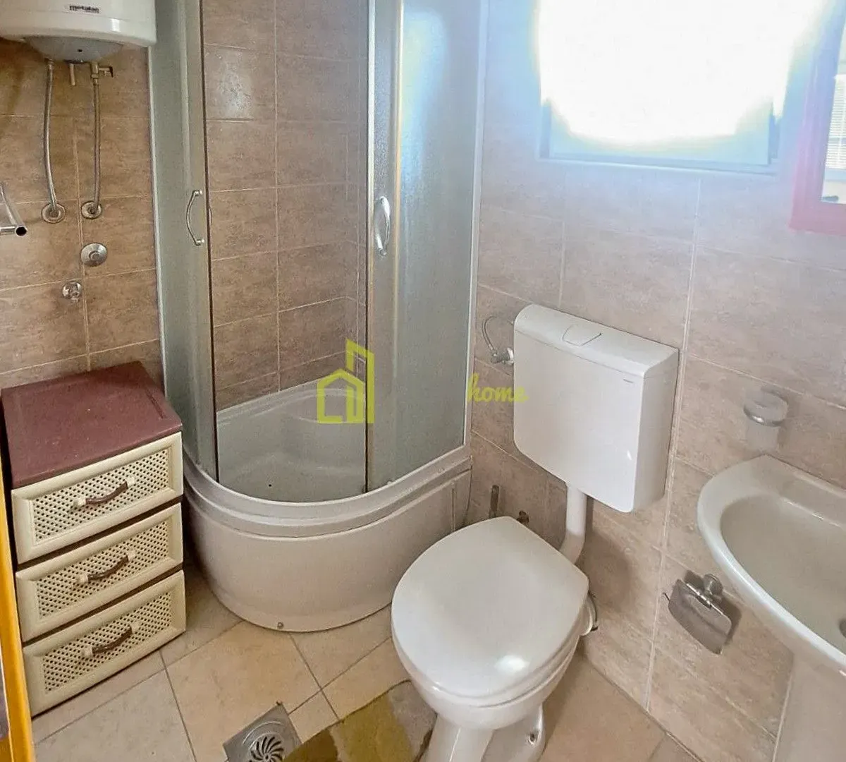 Sale, one bedroom apartment, 100m², Sutomore, Bar