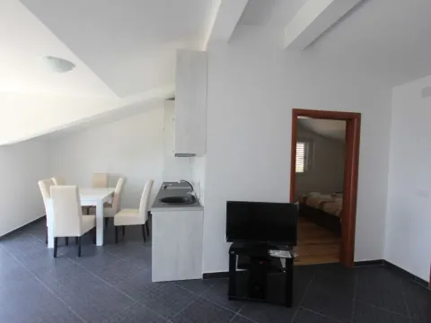 Sale, house, 388m², Budva, Crna Gora - image 7
