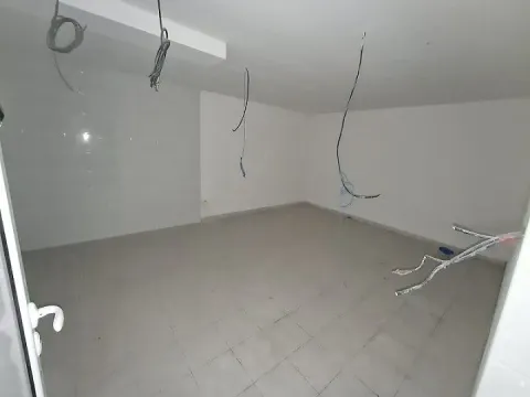 Sale, office space, 1800m², Zemun Sve Podlokacije, Beograd