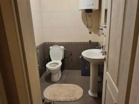 Izdavanje, dvosoban stan, 80m², Ljubović, Podgorica - image 10