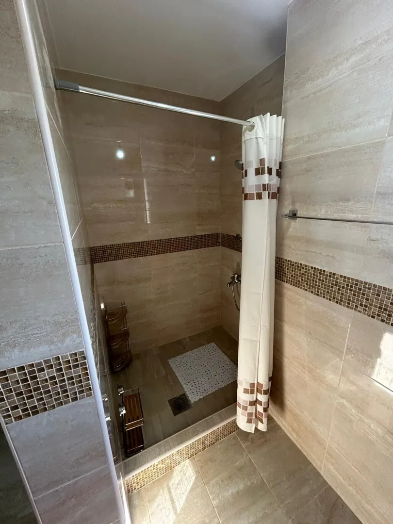 Rent, three bedroom apartment, 138m², Tuđemili, Bar