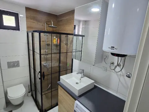 Prodaja, dvosoban stan, 48m², Tivat, Crna Gora - image 18