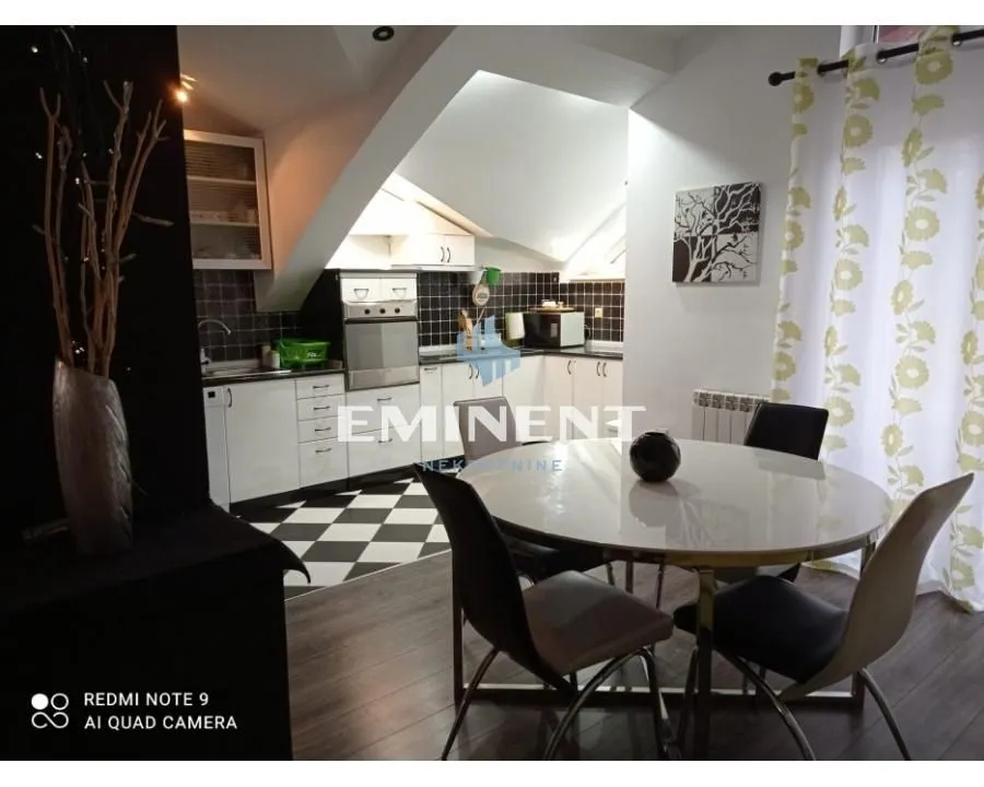 Sale, three bedroom apartment, 133m², Uciteljsko Naselje, Zvezdara Sve Podlokacije