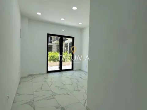 Rent, office space, 50m², Donja Lastva, Tivat - image 3