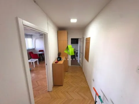 Rent, three bedroom apartment, 74m², Medijana, Niš - image 11
