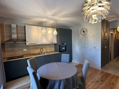 Sale, three bedroom apartment, 85m², Budva, Crna Gora - image 7