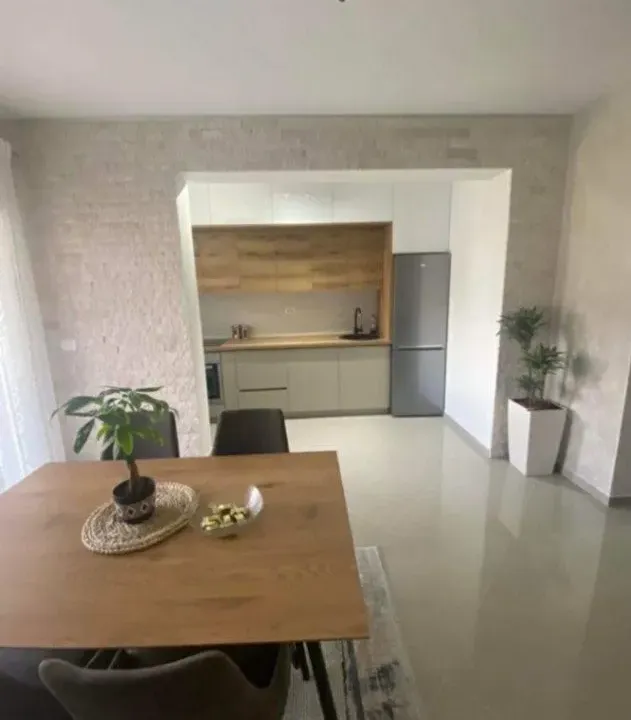 Sale, two bedroom apartment, 69m², Makedonsko naselje, Bar