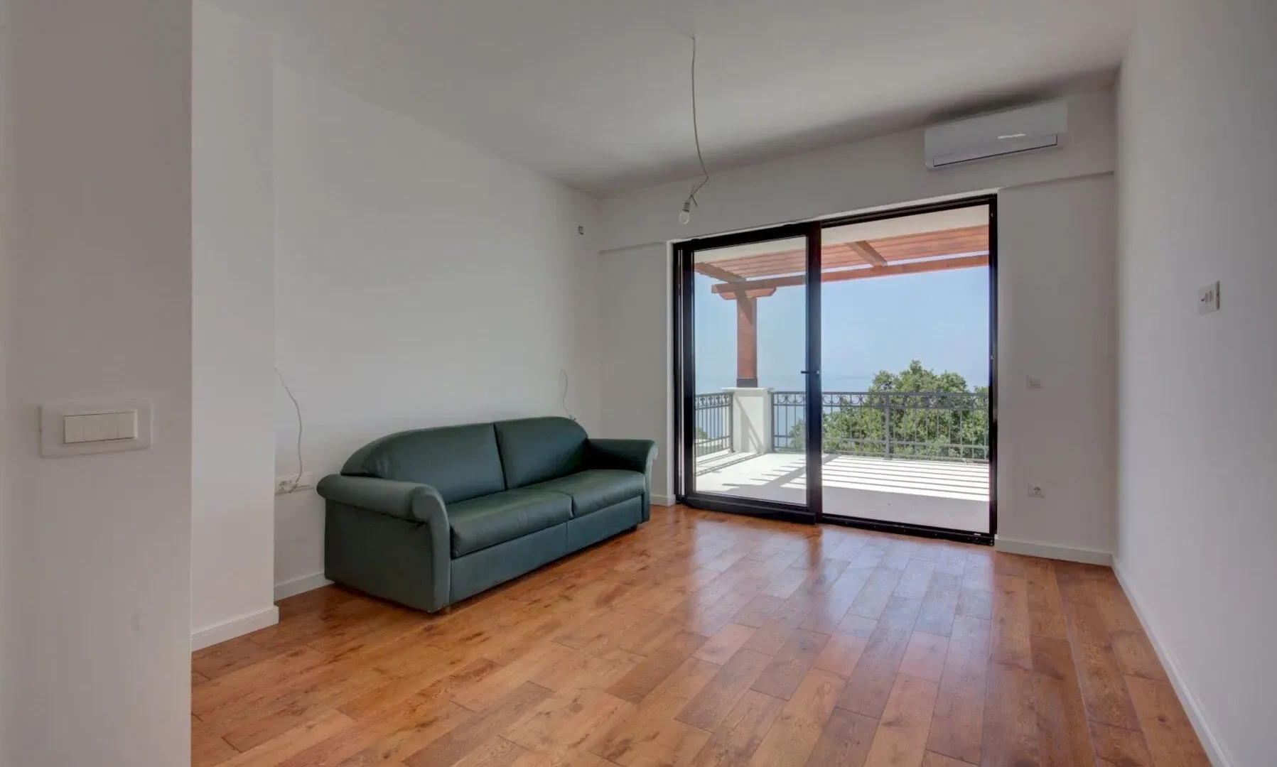 Sale, house, 402m², Katun Reževići, Budva