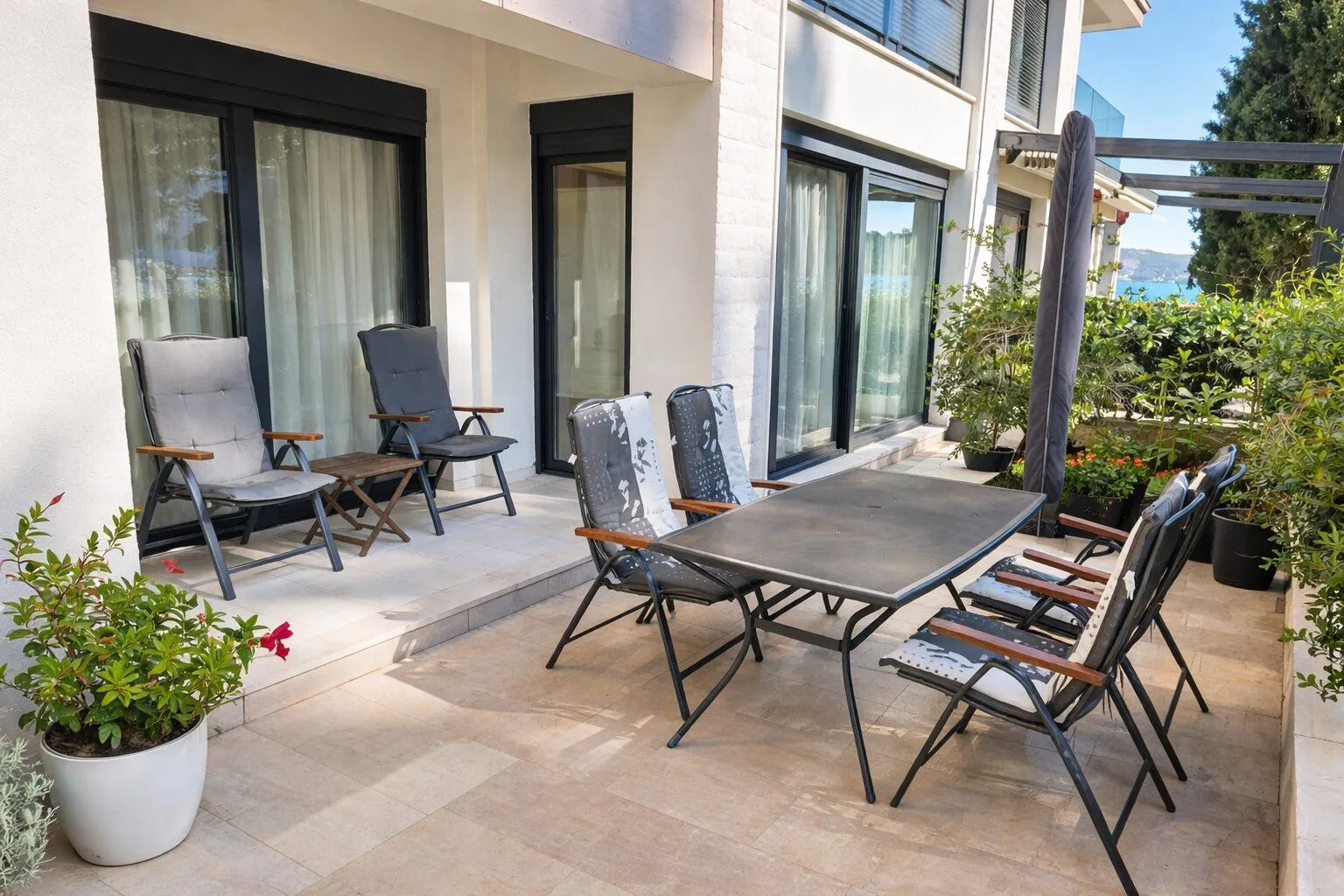 Prodaja, dvosoban stan, 107m², Igalo, Herceg Novi