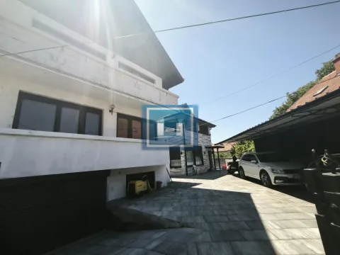 Prodaja, kuća, 528m², Centar, Ćuprija - image 17