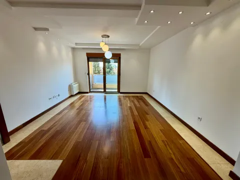 Rent, three bedroom apartment, 100m², Centar, Podgorica - image 7