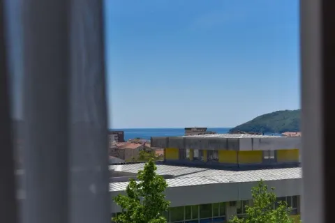 Rent, one bedroom apartment, 45m², Babilonija, Budva - image 12