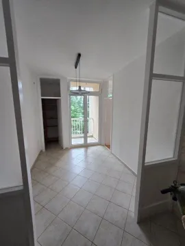 Izdavanje, dvosoban stan, 74m², Gintaš, Podgorica - image 3