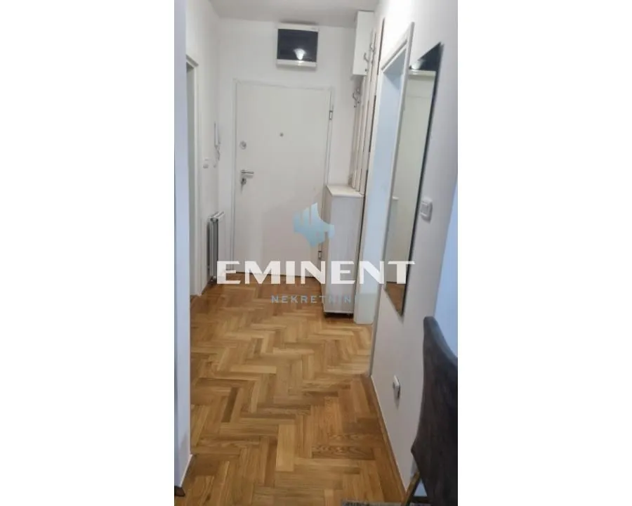 Rent, two bedroom apartment, 42m², Novi Beograd Blok 72, Novi Beograd Sve Podlokacije