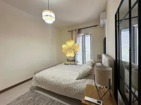 Izdavanje, trosoban stan, 114m², Momišići, Podgorica - image 12