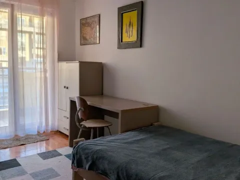 Izdavanje, trosoban stan, 93m², City Kvart, Podgorica - image 9