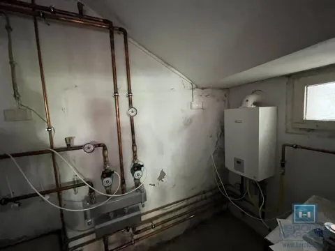 Prodaja, kuća, 400m², Centar, Jagodina - image 37