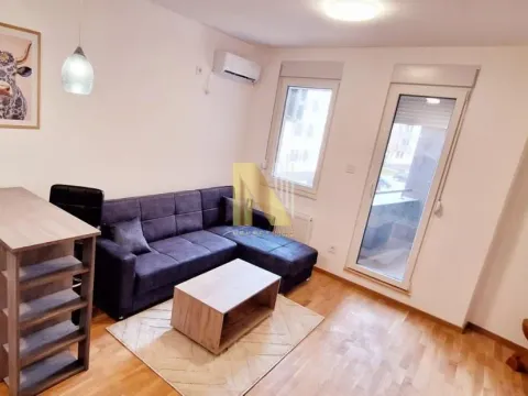 Izdavanje, garsonjera, 29m², Avijatičarsko naselje, Novi Sad Sve Podlokacije - image 6