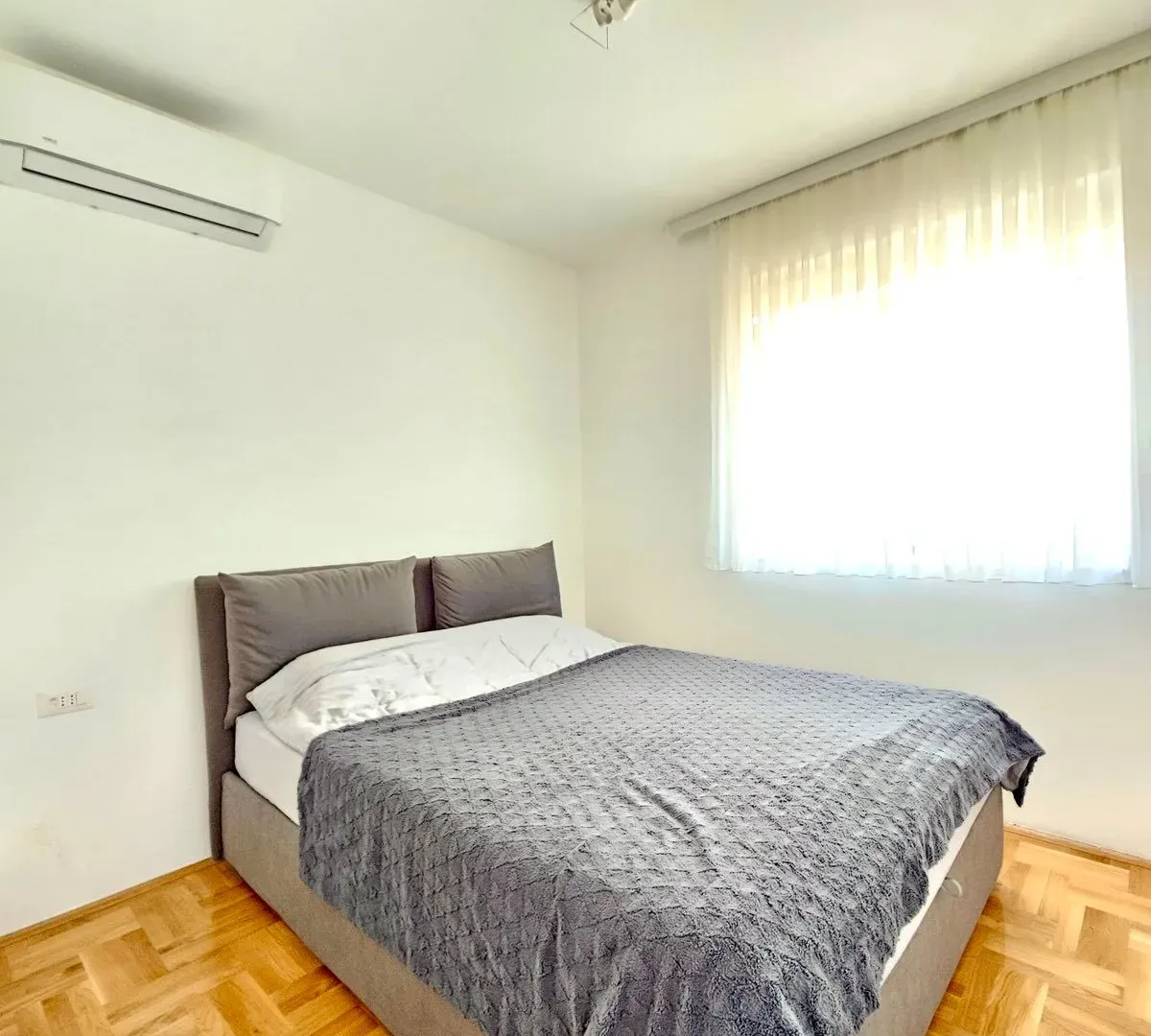 Prodaja, trosoban stan, 95m², Stari Aerodrom, Podgorica
