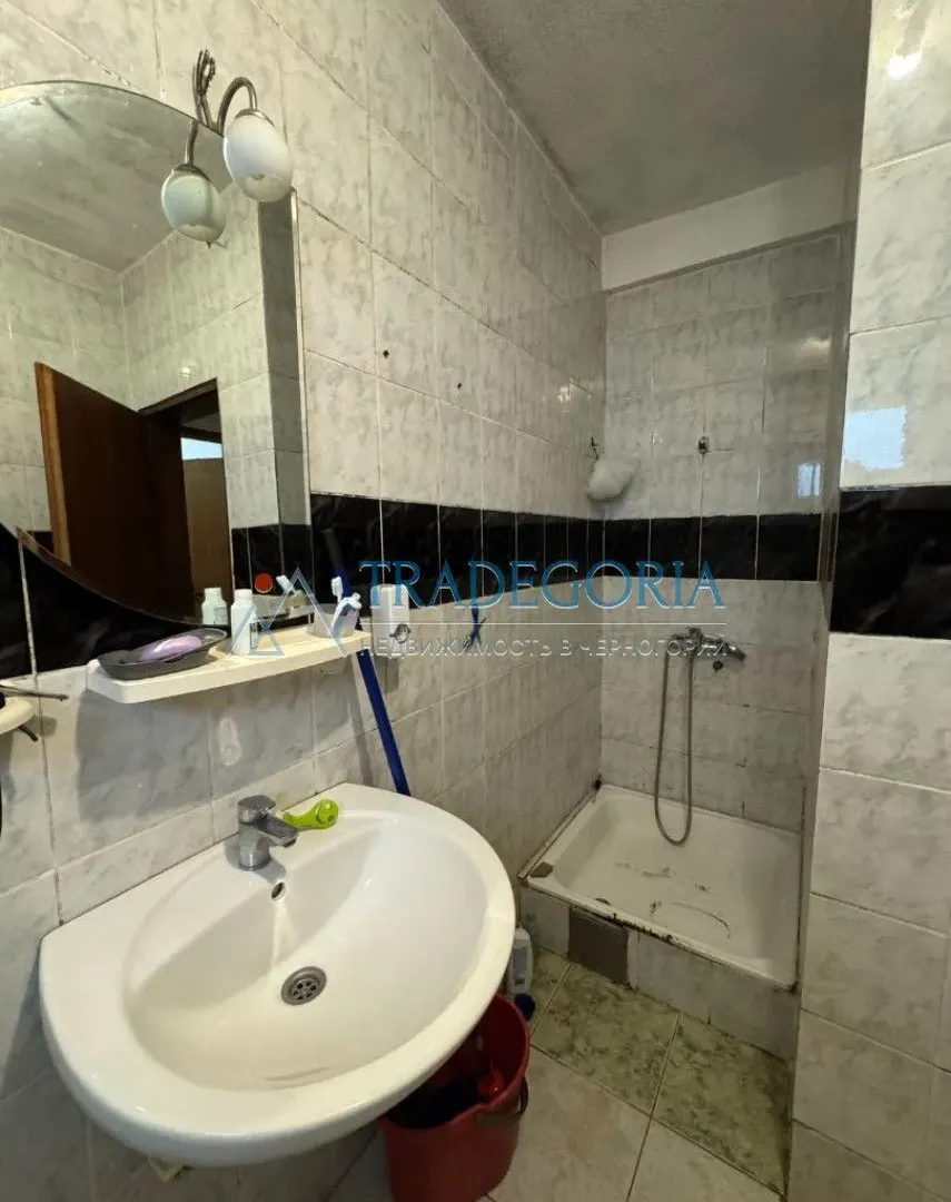 Prodaja, kuća, 211m², Bar, Crna Gora
